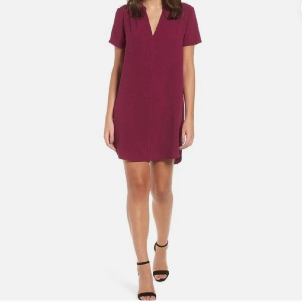 Elegant Burgundy V-Neck Dress